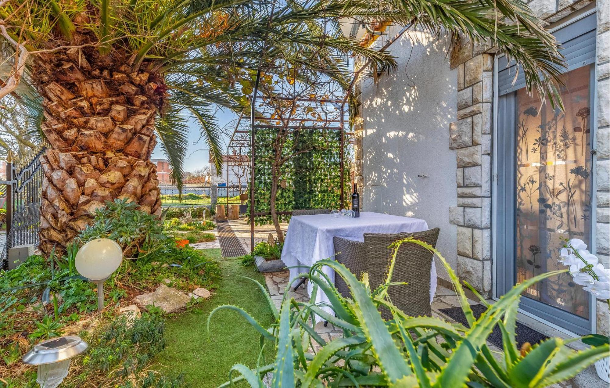 Pet Friendly Apartment In Medulin With Wifi Exterior photo